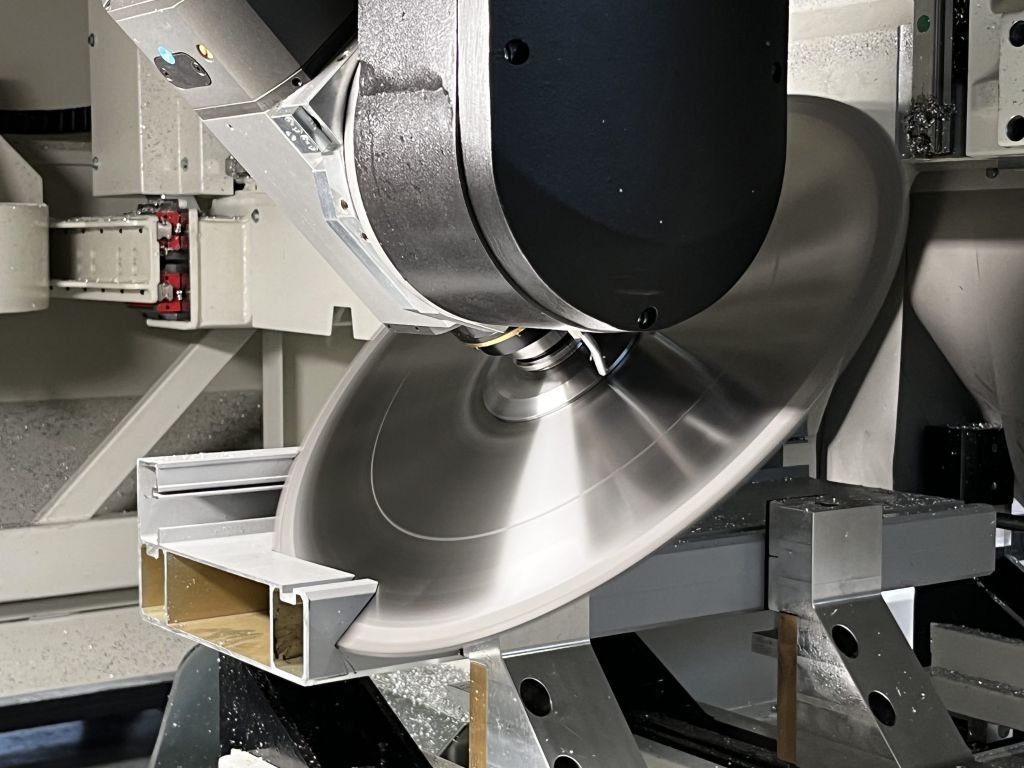 Aluminiumprofilverarbeitung