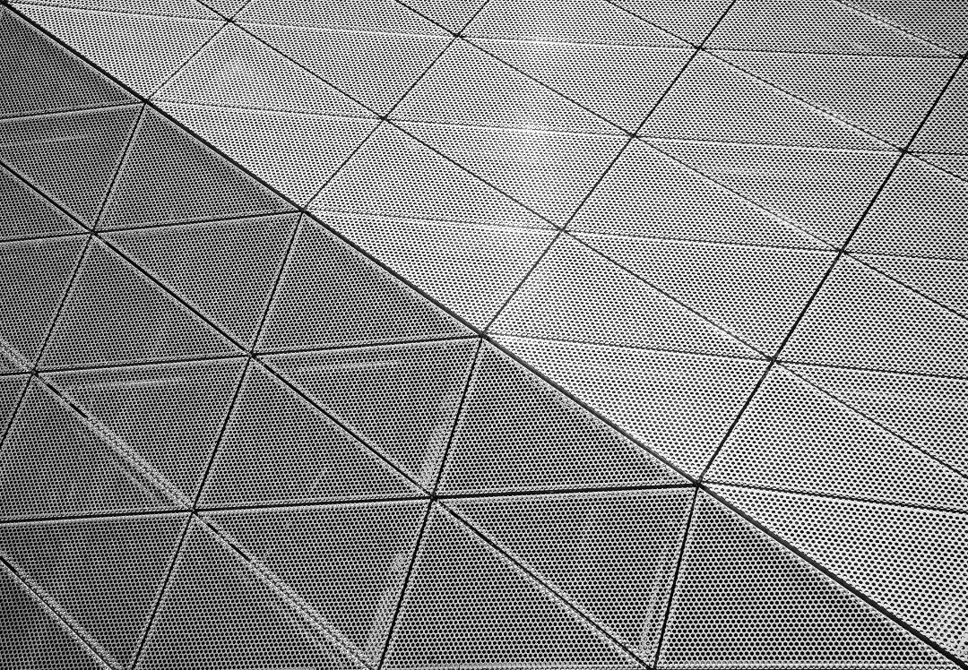 Perforierte Metallfassade